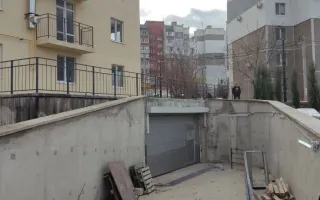 Гараж, Собственник
