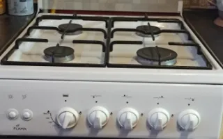 Продам Газовкю плиту