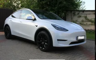 Tesla Model Y Long Range