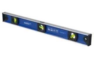 Уровень алюминиевый рельс Oasis Pro 600 мм, 3 глазка 103040500024